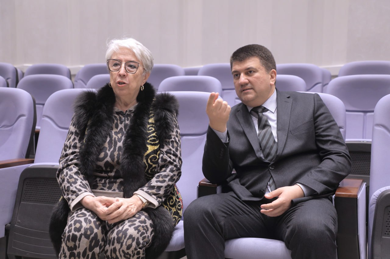 Toshkent shahridagi teatrlar faoliyati bilan o‘rganilmoqda